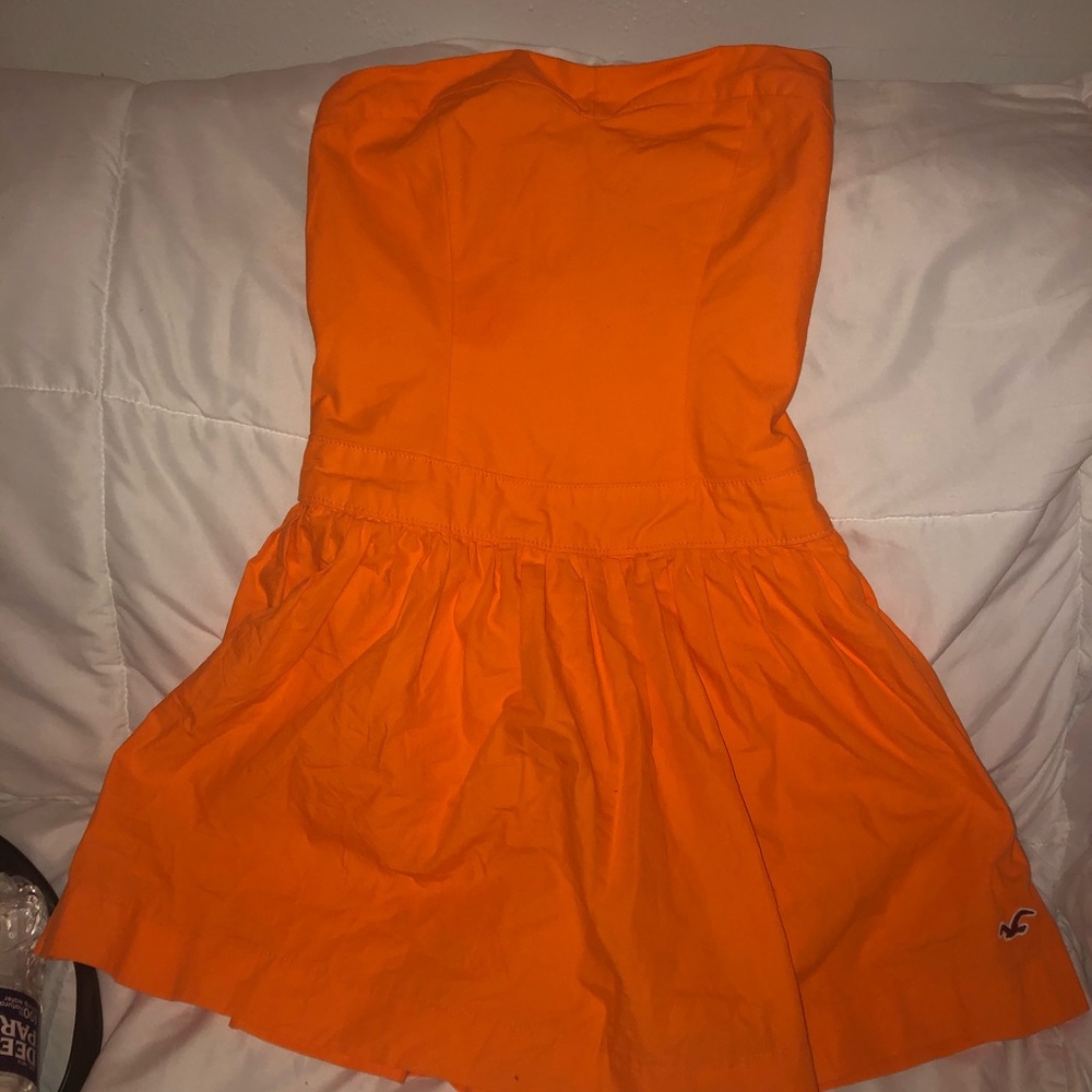Hollister Mini dress. Super cute!